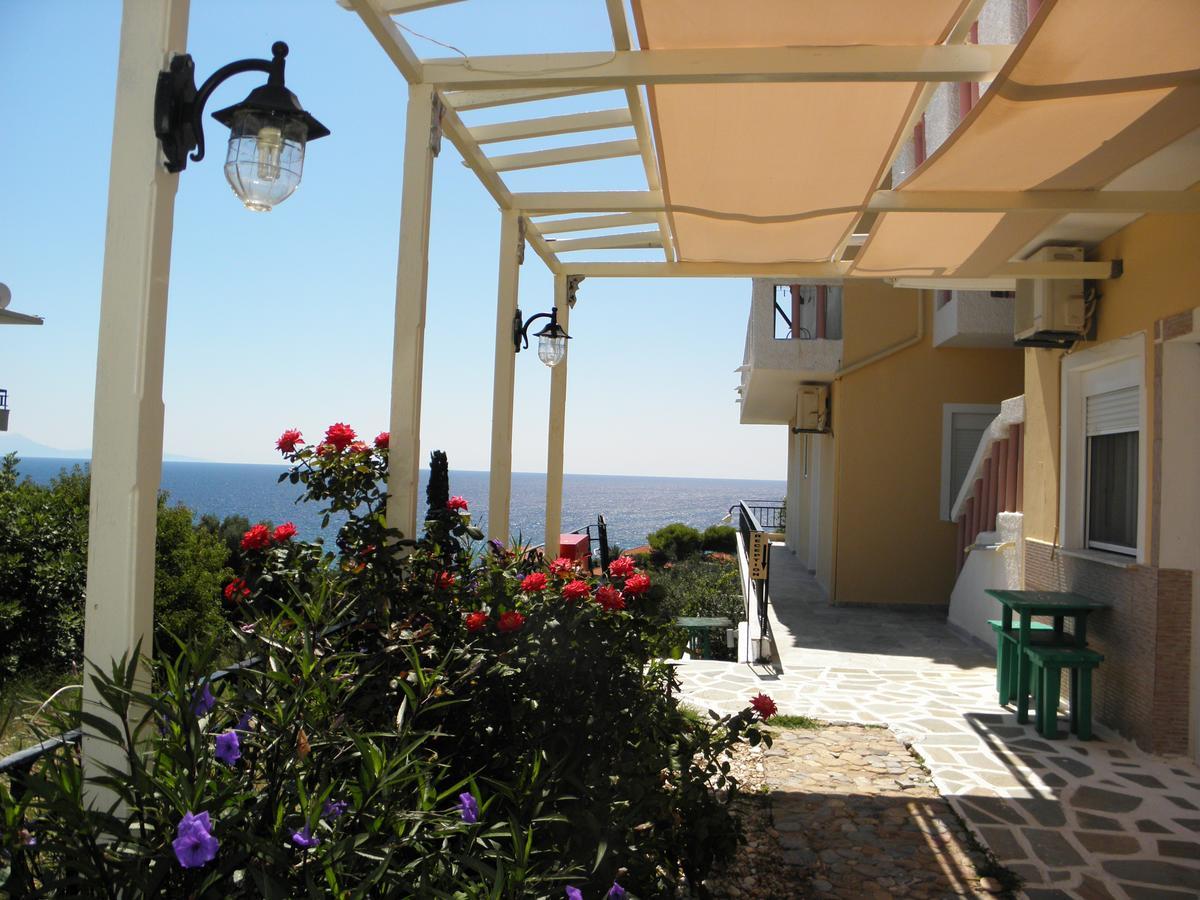 Katerina'S Apartment Plomari Exterior foto